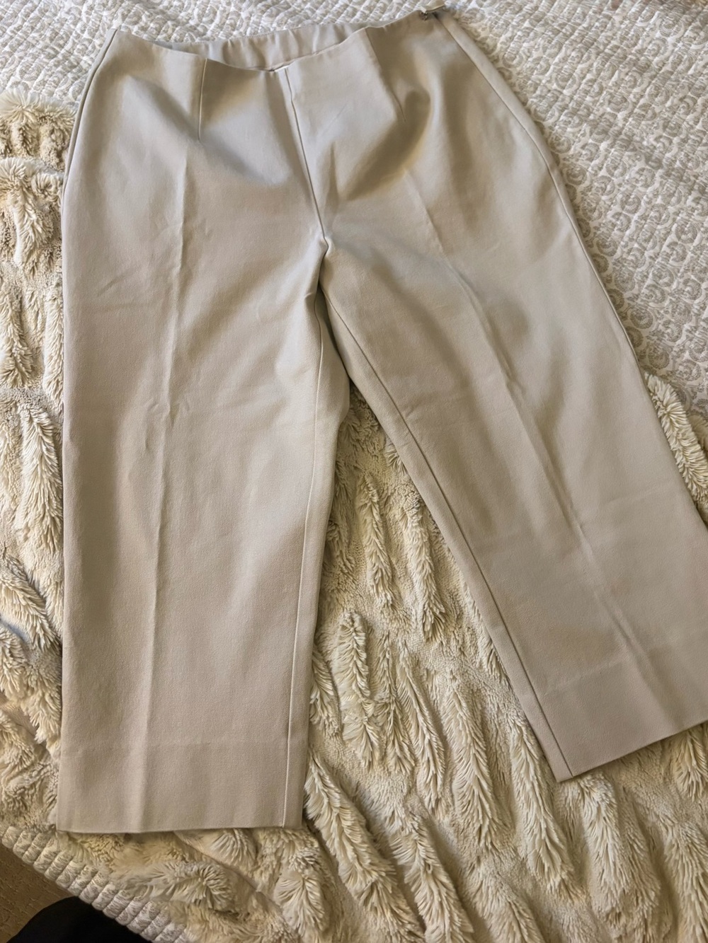 women's business capris